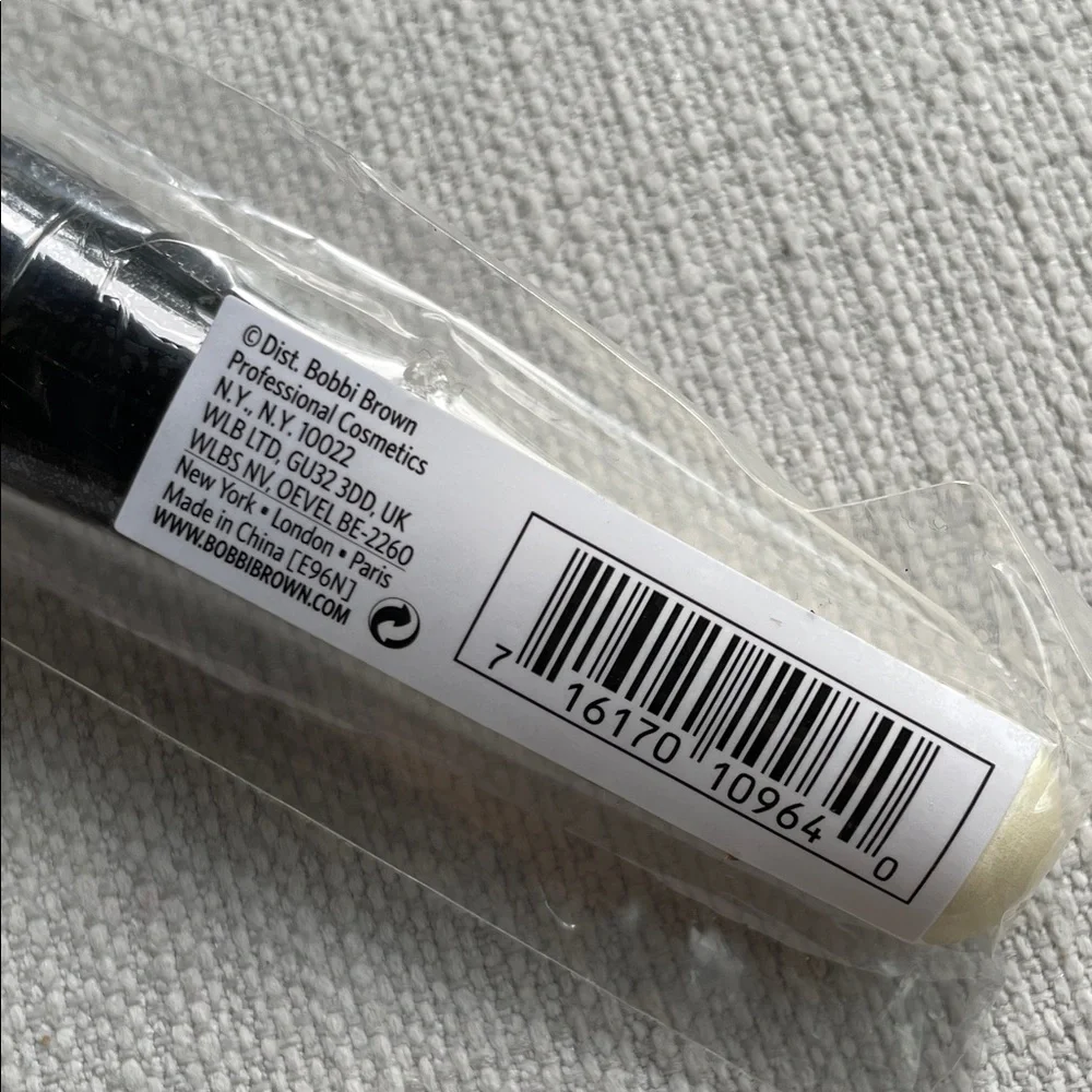 Bobbi Brown full coverage face Makeup Brush